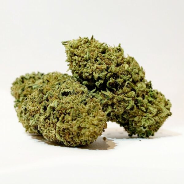 La Cannatonic CBD est une variété de fleurs de chanvre reconnue pour ses effets apaisants et son profil aromatique équilibré.